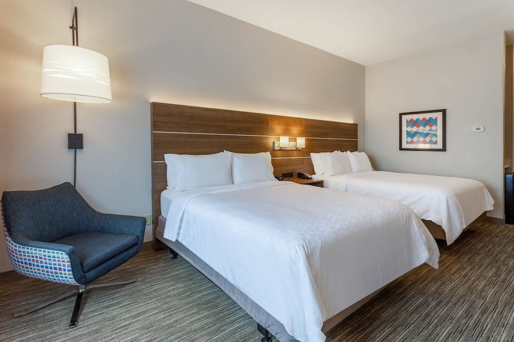holiday inn express and suites ofallon shiloh by ihg