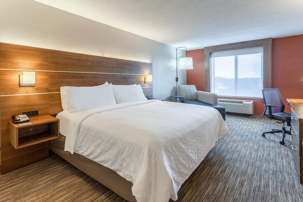 holiday inn express and suites ofallon shiloh by ihg