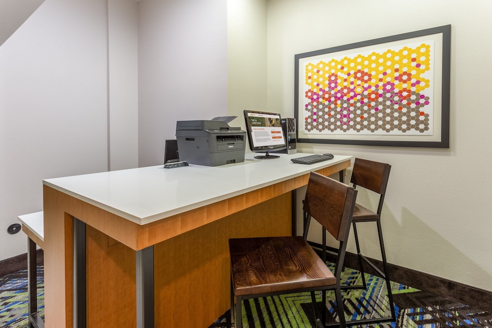 holiday inn express and suites ofallon shiloh by ihg