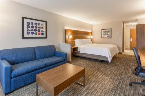 holiday inn express and suites ofallon shiloh by ihg
