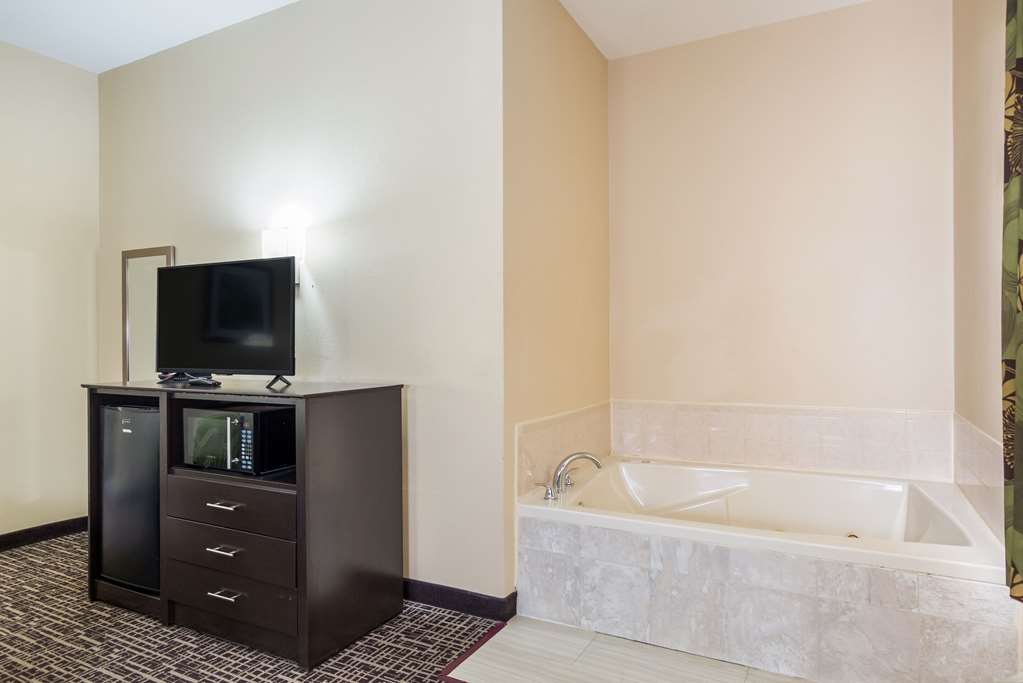 quality inn and suites caseyville st louis