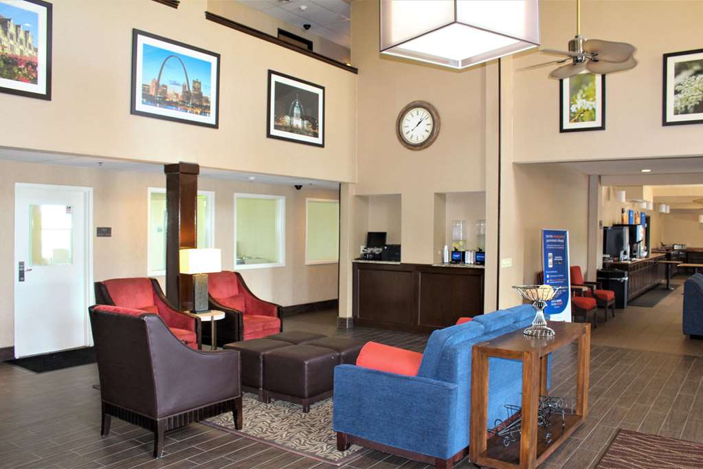 comfort inn and suites chesterfield st louis