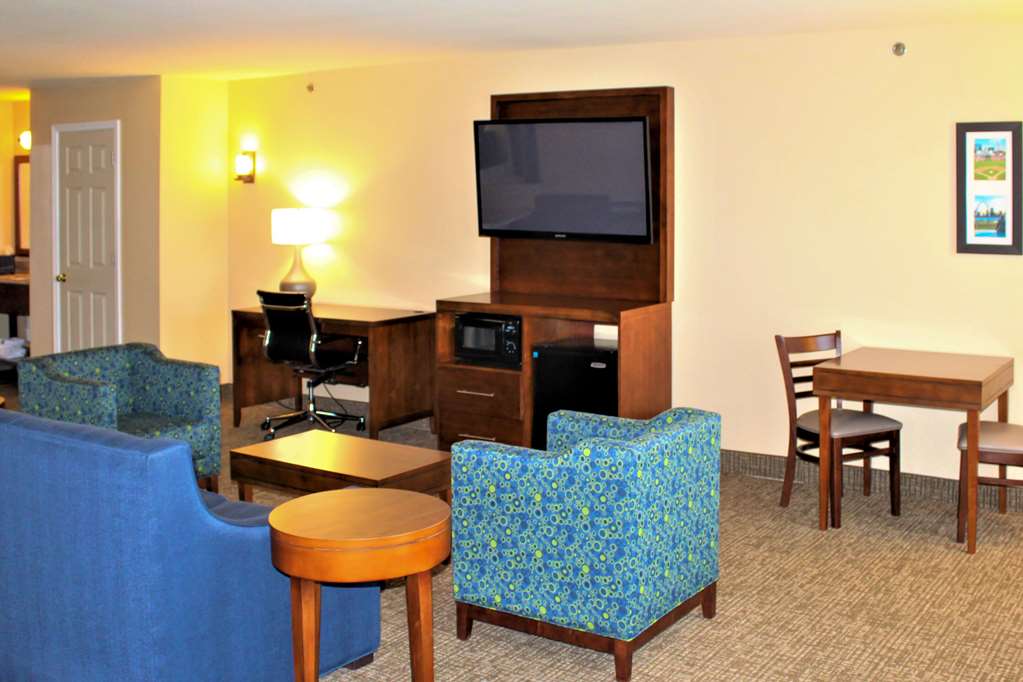 comfort inn and suites chesterfield st louis
