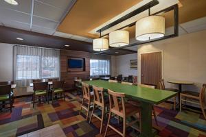 fairfield inn by marriott st louis collinsville il