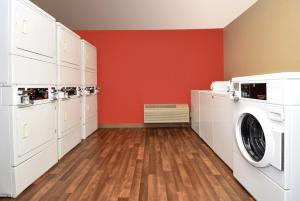 extended stay america suites santa barbara calle real