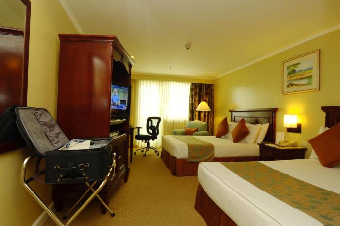 oxford suites makati