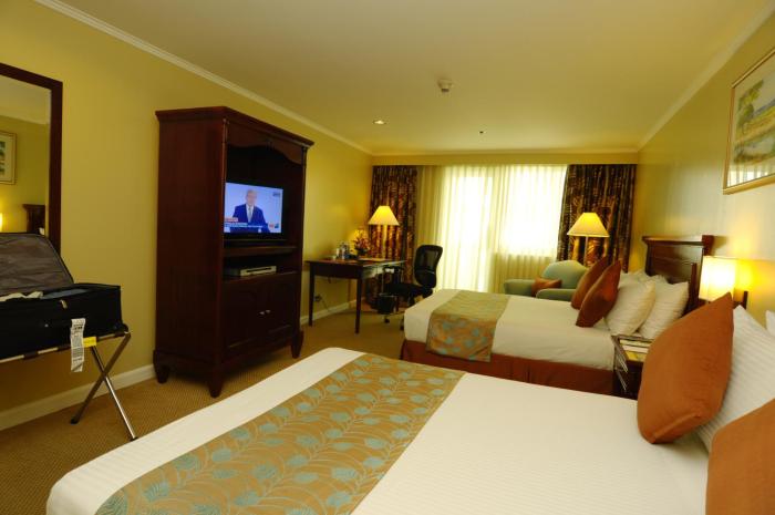 oxford suites makati