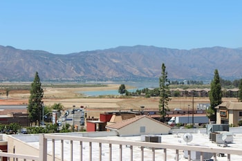 best western plus lake elsinore inn and suites