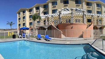 best western plus lake elsinore inn and suites