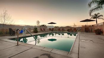 best western plus lake elsinore inn and suites