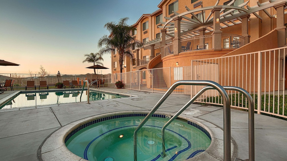 best western plus lake elsinore inn and suites