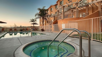 Best Western Plus Lake Elsinore Inn & Suites,Lake Elsinore>>Hemet,3 star