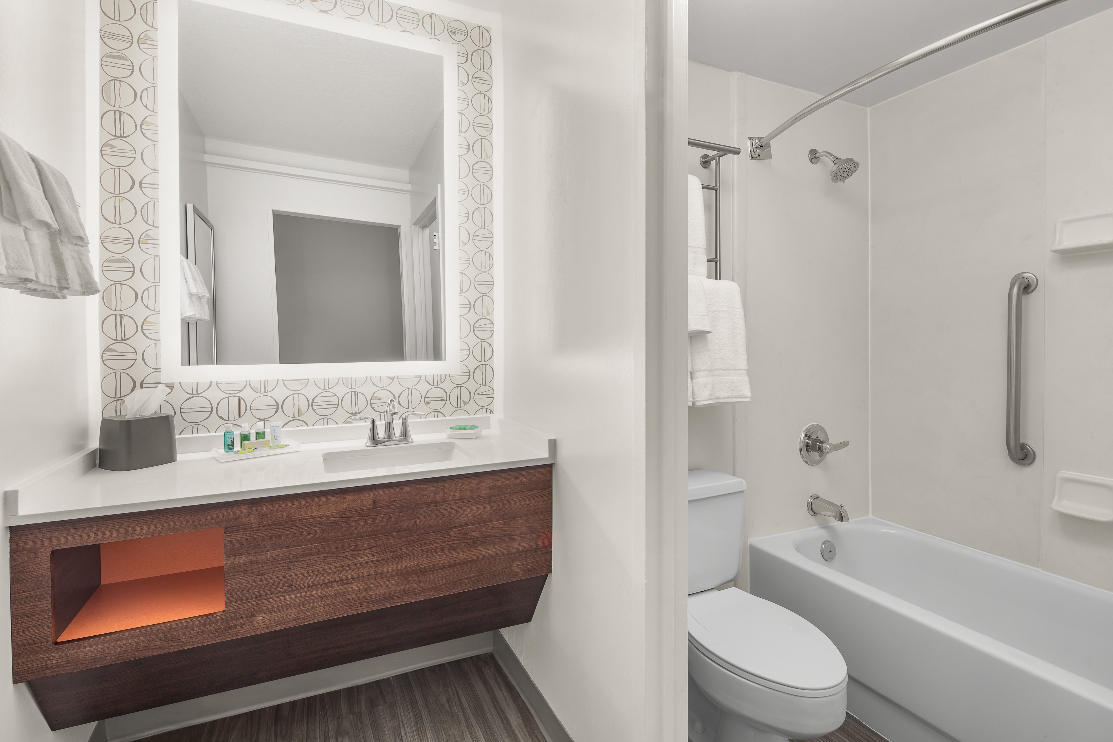 holiday inn charleston riverview by ihg