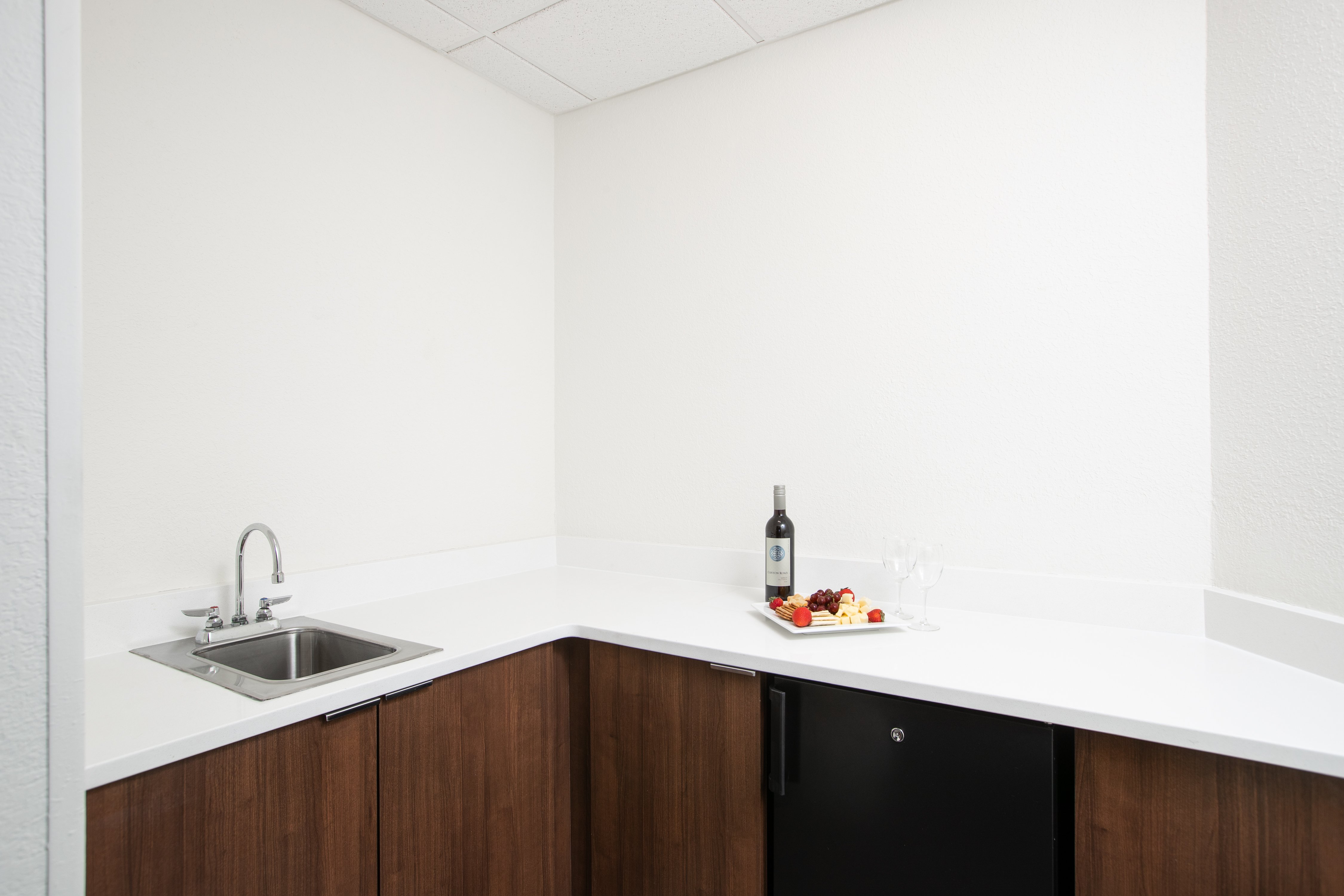 holiday inn charleston riverview by ihg