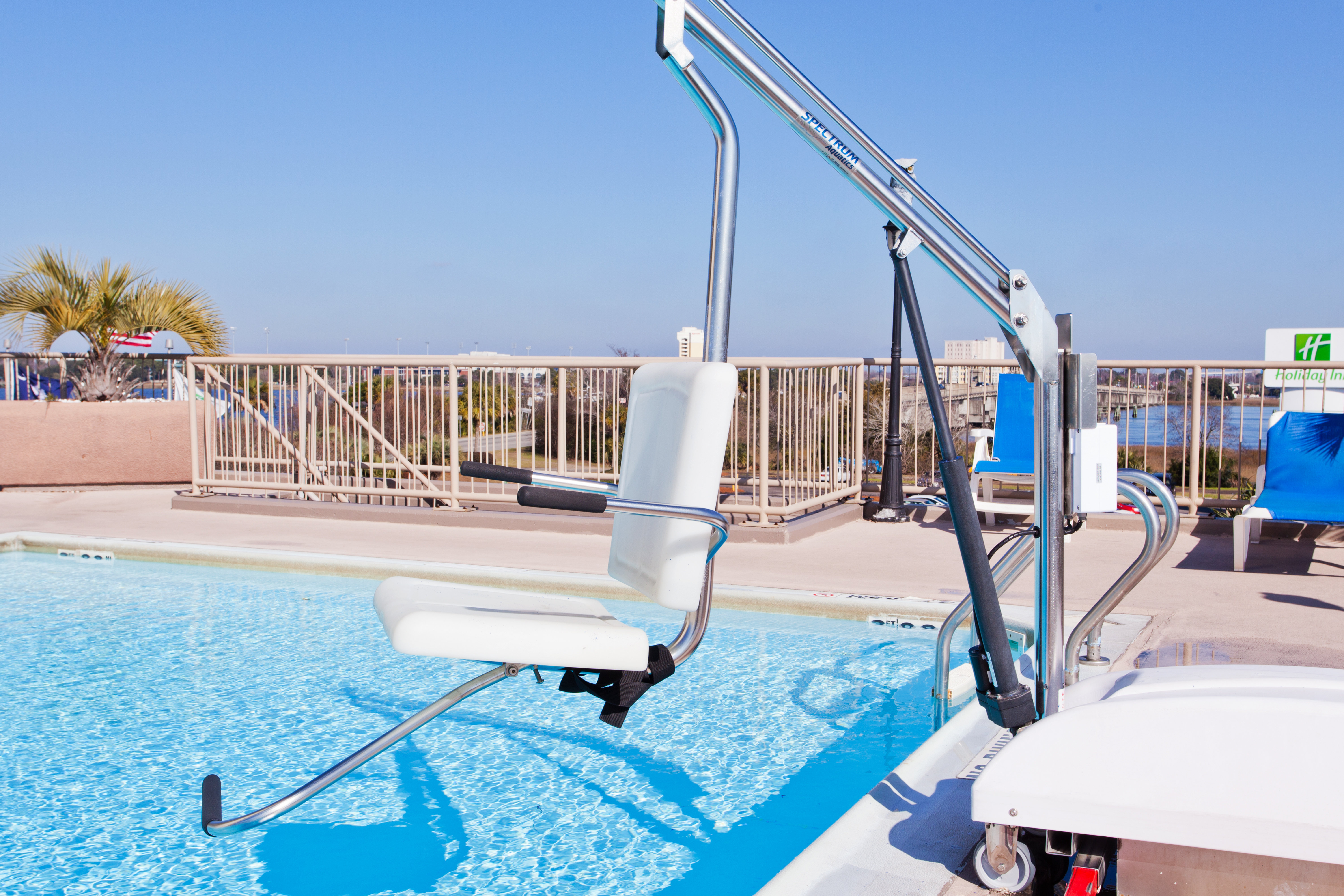holiday inn charleston riverview by ihg