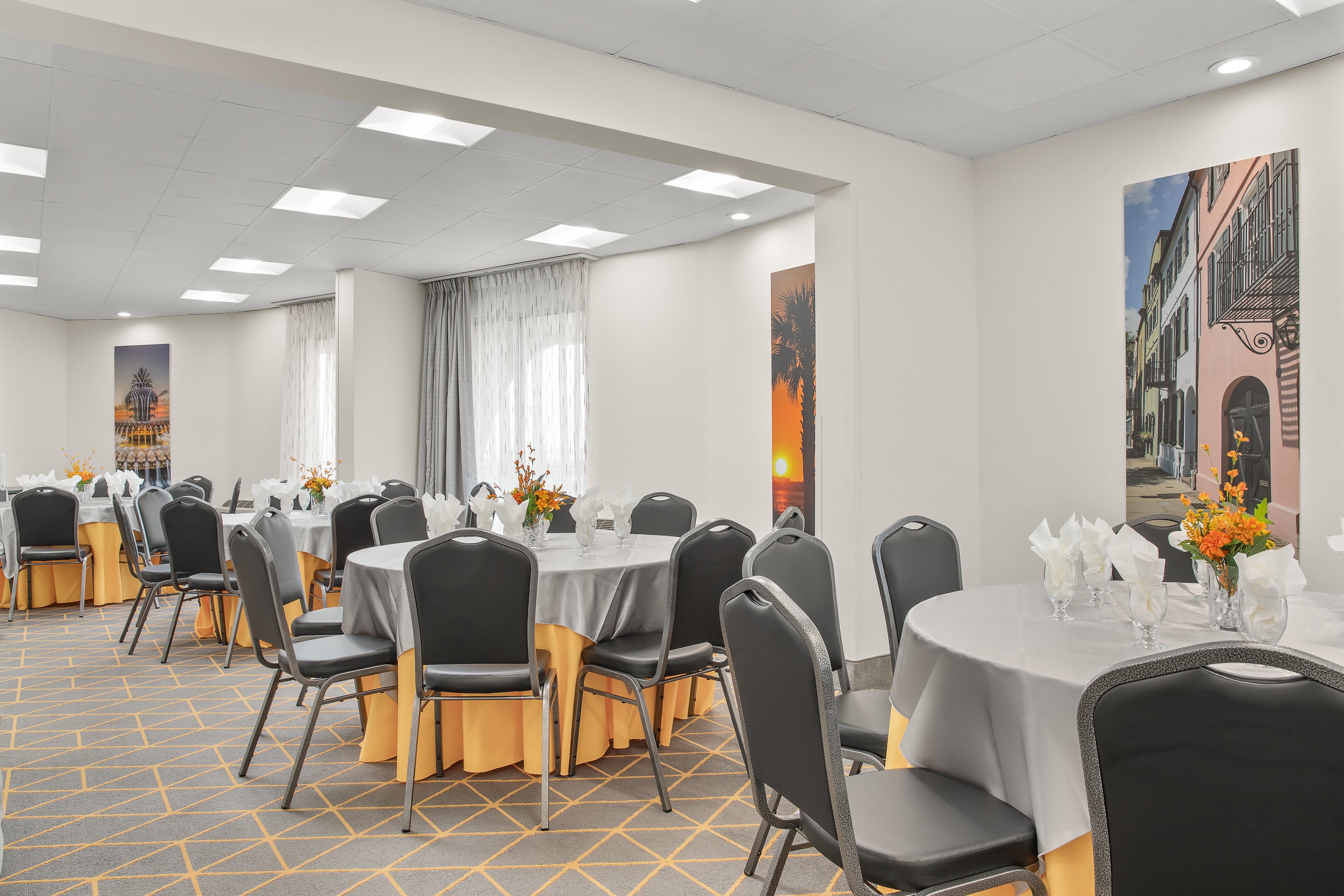 holiday inn charleston riverview by ihg