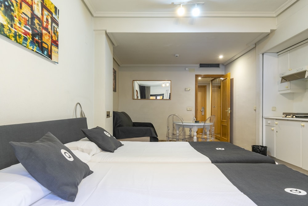ha apartahotel quo eraso