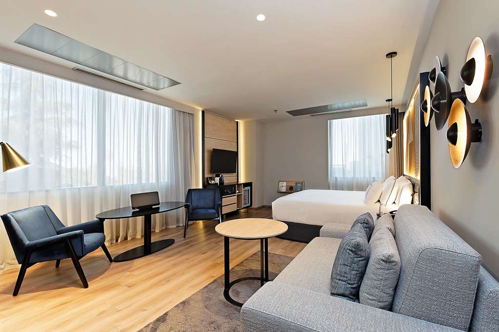 melia avenida america