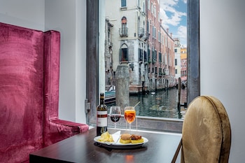allangelo art hotel