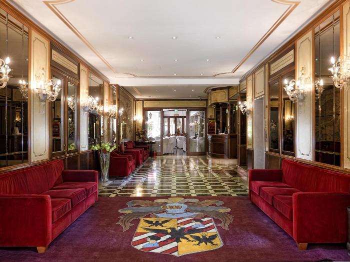 amadeus hotel