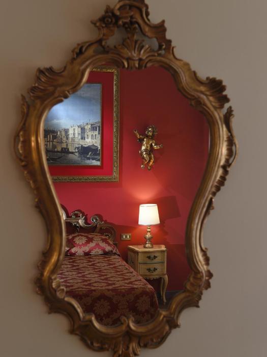 amadeus hotel