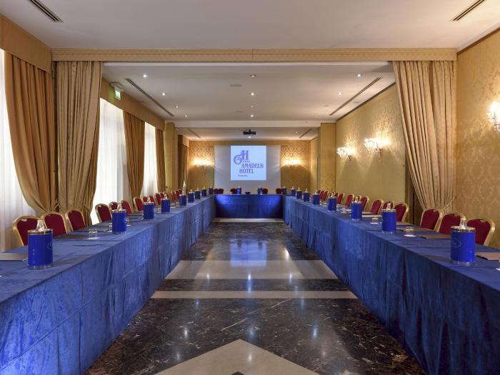 amadeus hotel