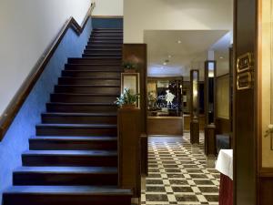 amadeus hotel