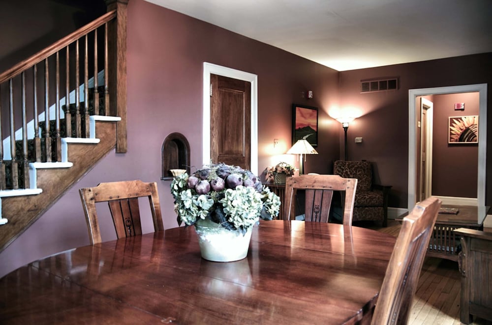 the inn on ferry street