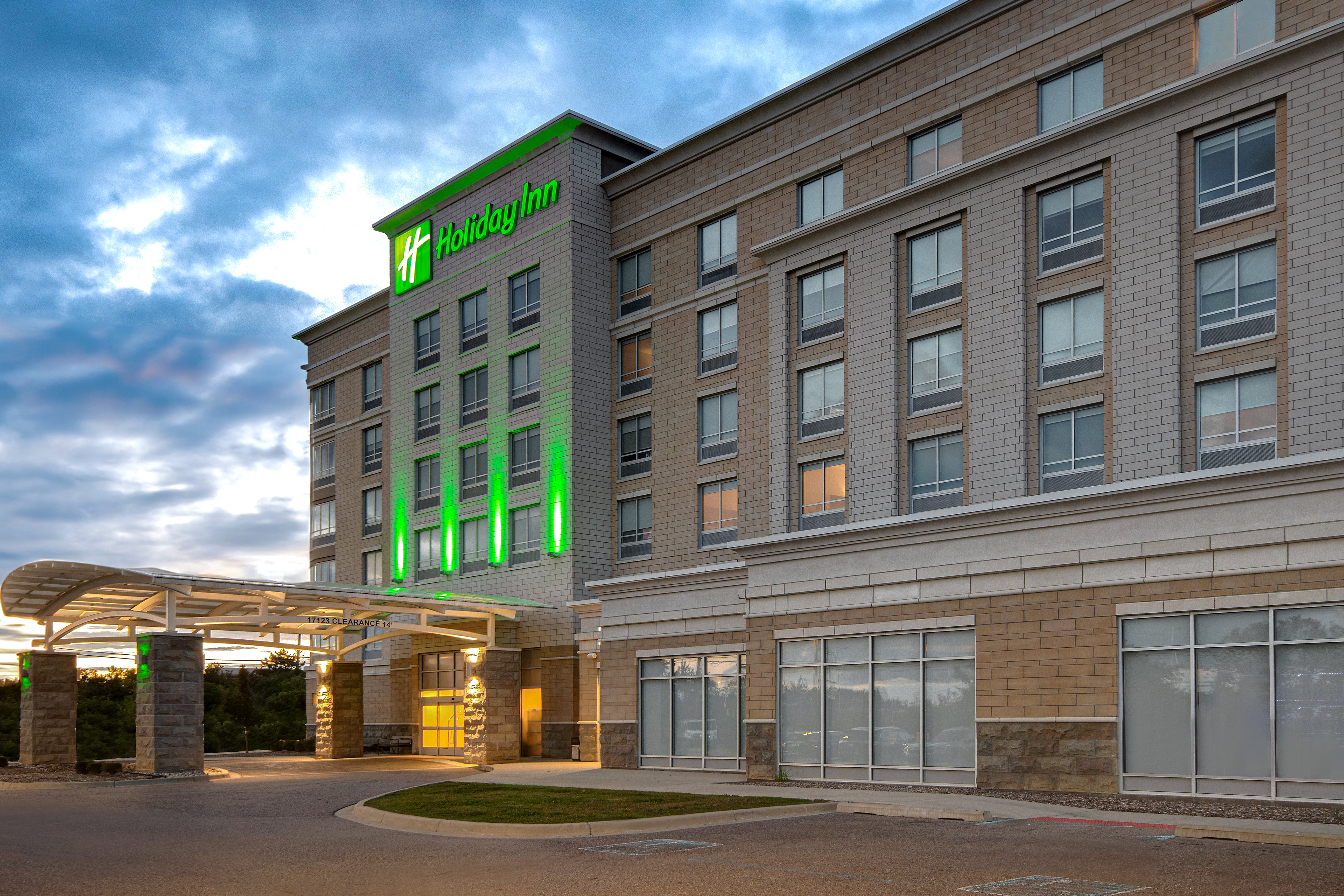holiday inn detroit northwest livonia by ihg
