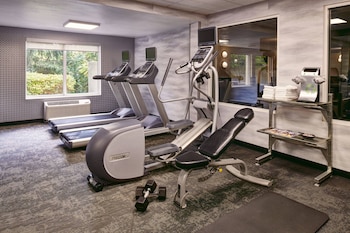 fairfield inn and suites by marriott detroit livonia