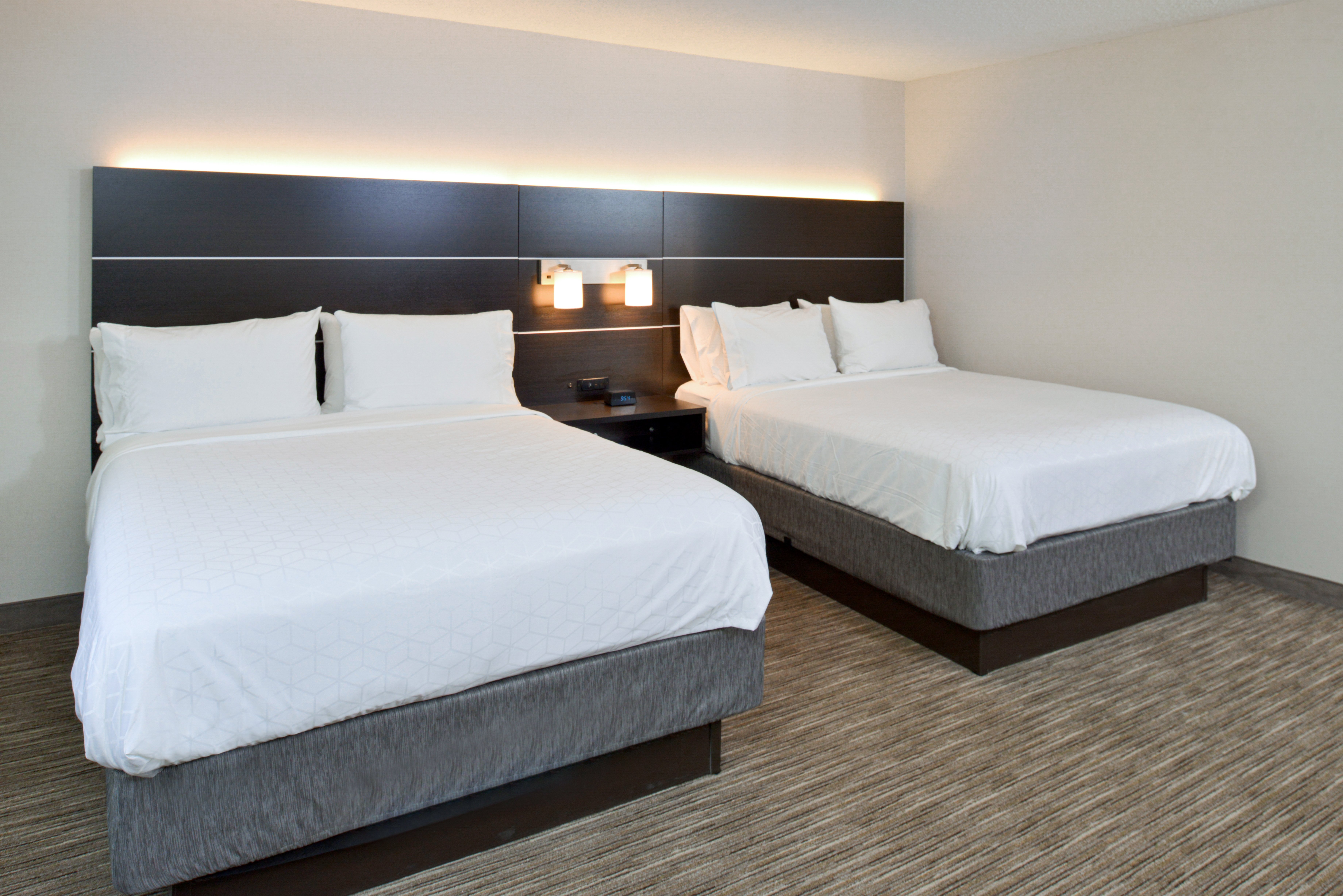 holiday inn express wixom by ihg