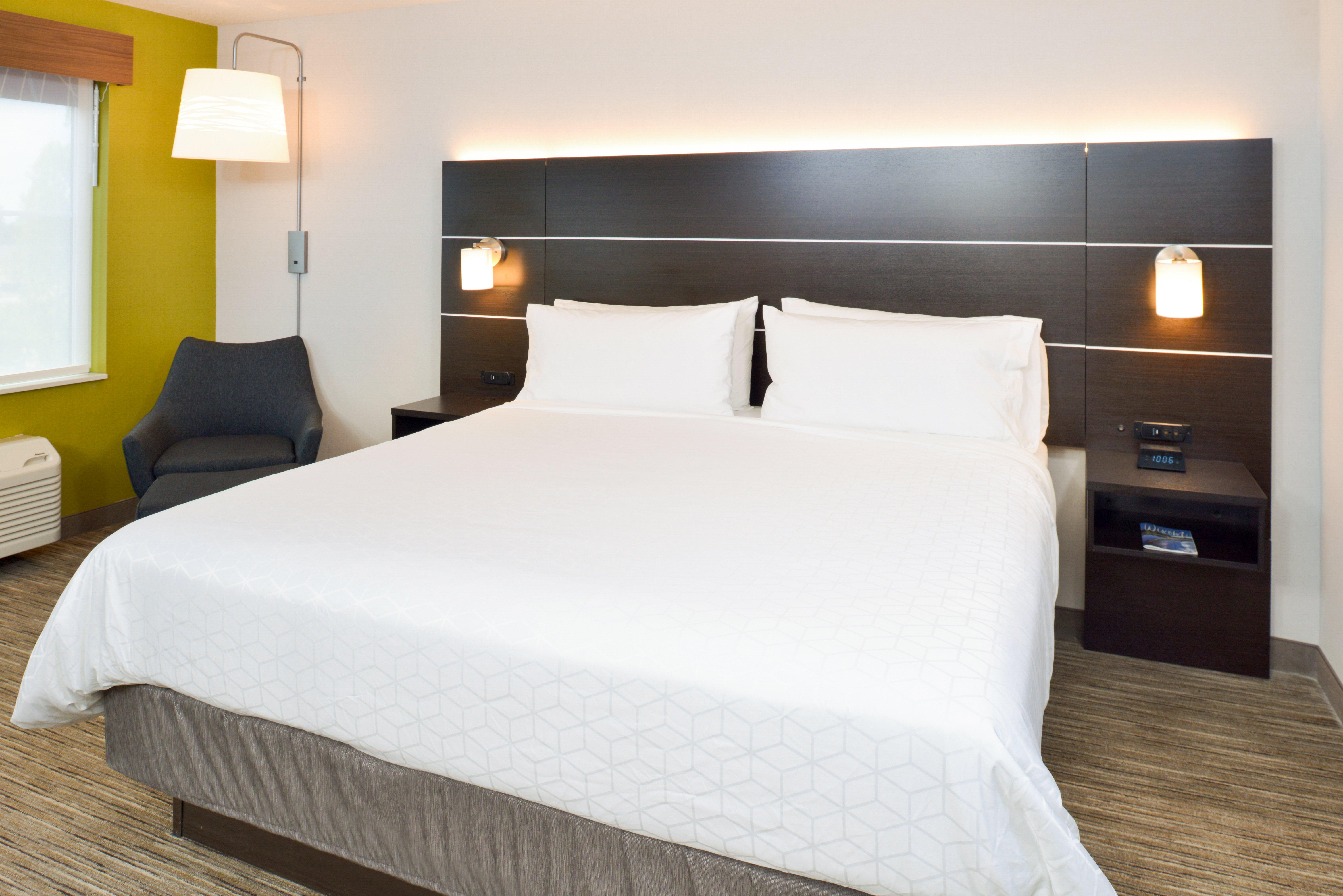 holiday inn express wixom by ihg