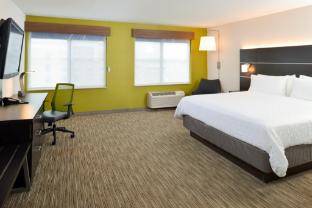 holiday inn express wixom by ihg
