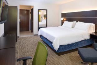 holiday inn express wixom by ihg