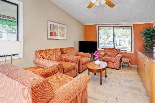 Knights Inn Sterling Heights,Macomb>>Detroit,2 star