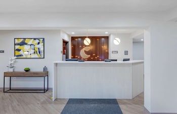 Comfort Inn Detroit - Troy,Dearborn>>Clawson,3 star