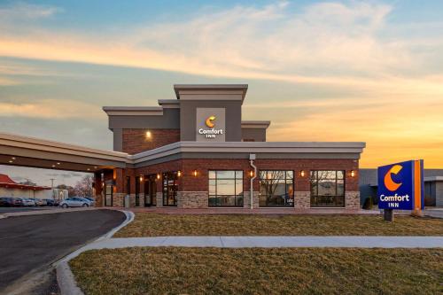 comfort inn detroit troy