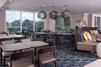 springhill suites charleston riverview