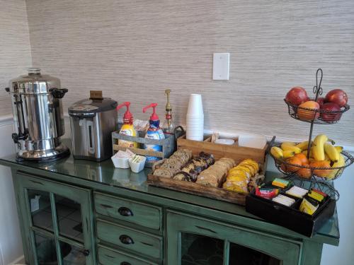 shoreline suites and cabana cottages