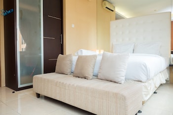 antique 3br at grand setiabudi apartment