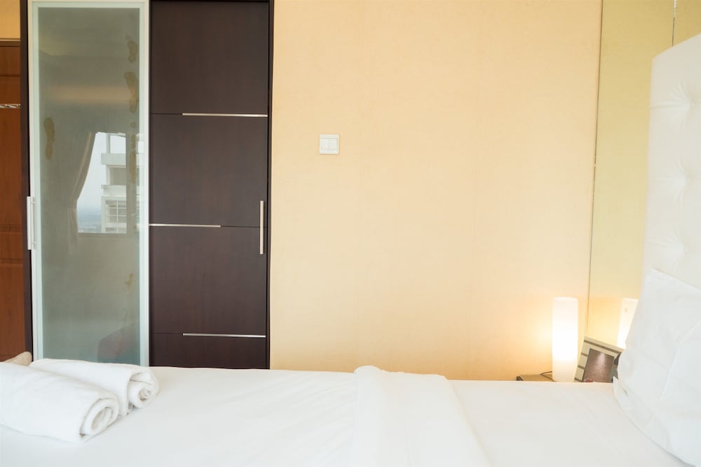 antique 3br at grand setiabudi apartment