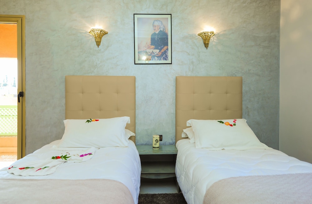 appart hotel amina resort and spa