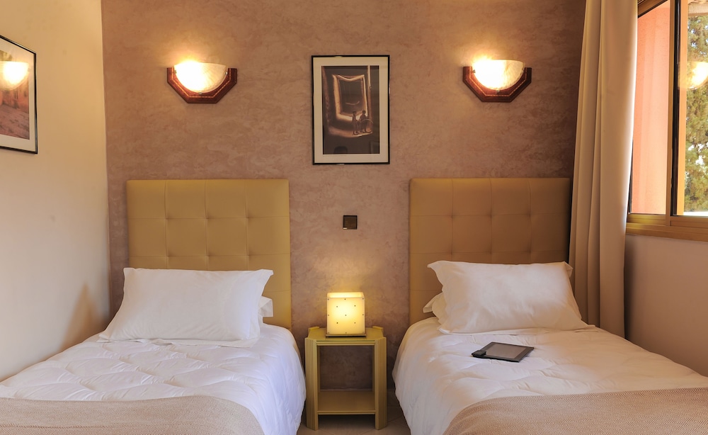 appart hotel amina resort and spa