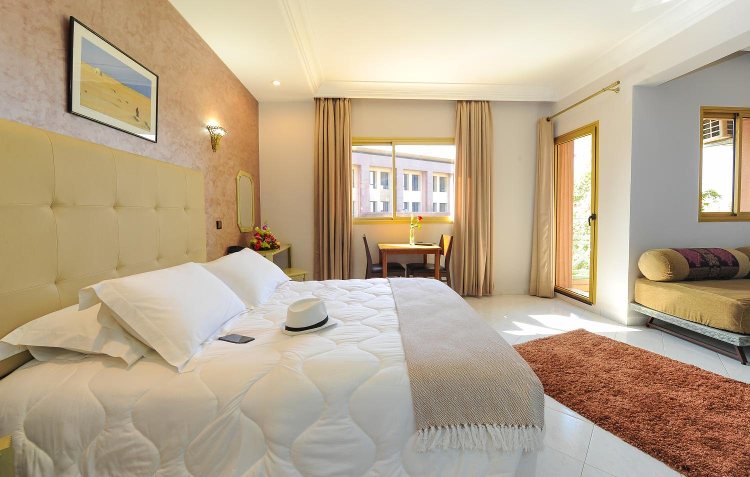 appart hotel amina resort and spa