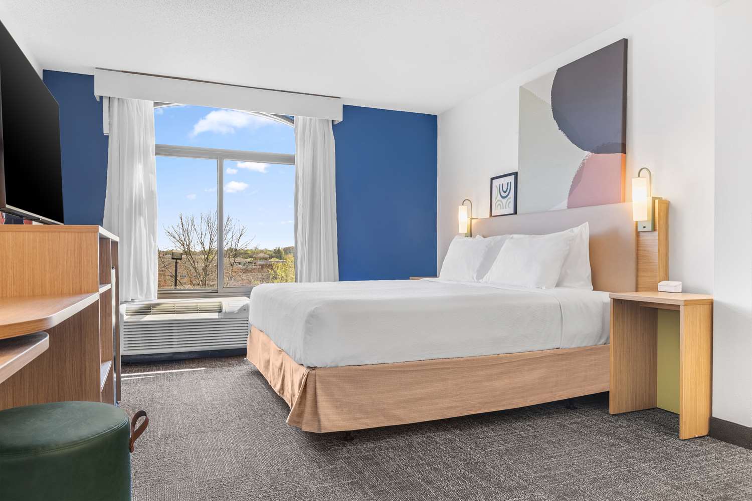spark by hilton charlotte tyvola i 77