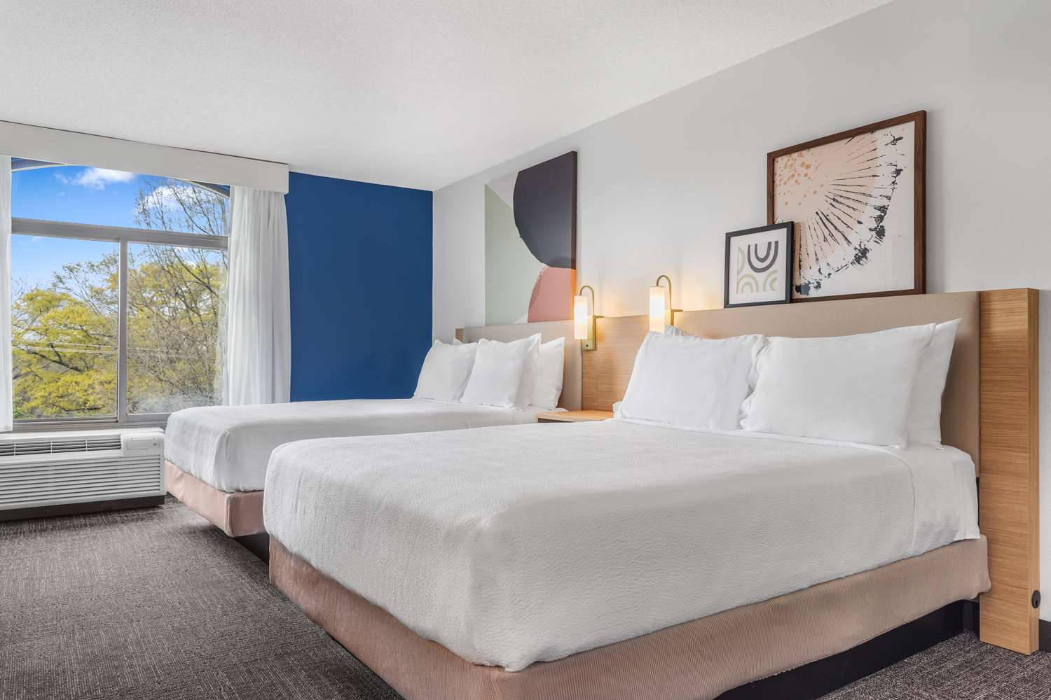 spark by hilton charlotte tyvola i 77