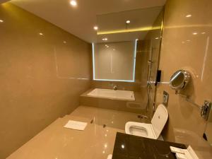 Nirvana Hotel Banquet Club,Ludhiana>>Chandigarh,5 star