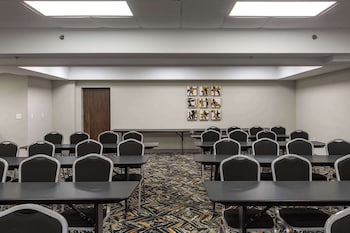 country inn and suites by radisson lake norman huntersville nc