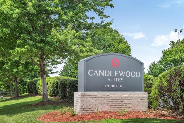 candlewood suites huntersville by ihg