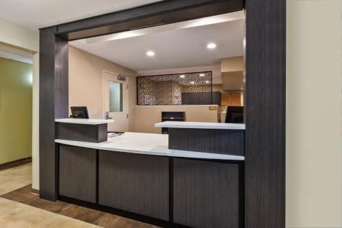 candlewood suites huntersville by ihg